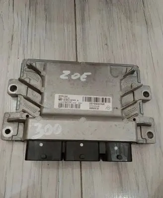 Renault Zoe Engine control unit/module ECU 237D40076R