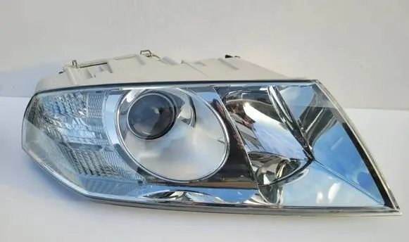 Skoda Octavia Mk2 (1Z) Headlight/headlamp 1Z1941018Q