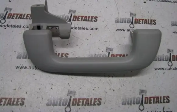 Toyota Avensis T250 Rear interior roof grab handle