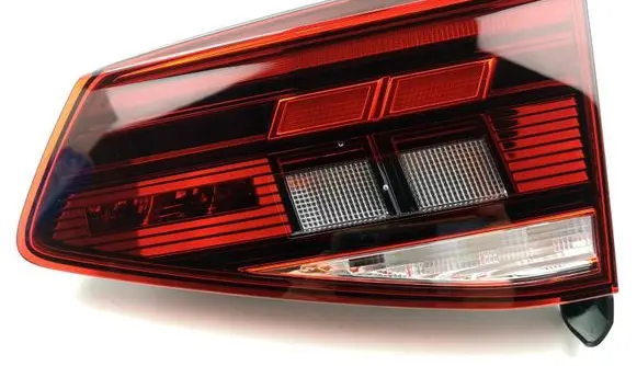 Volkswagen PASSAT B8 Rear/tail lights 3G9945094K