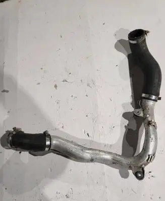 Volkswagen PASSAT B7 Intercooler hose/pipe 1T0145840