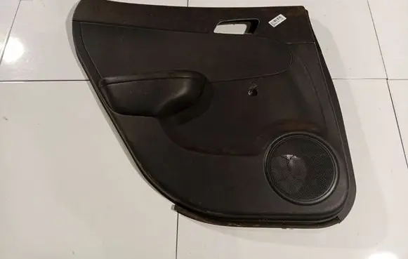 Hyundai i30 Rear door card panel trim