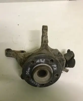Renault Trafic II (X83) Front wheel hub