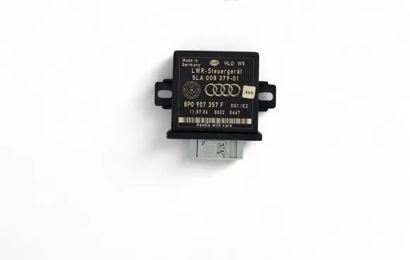 Audi A6 S6 C6 4F Light module LCM 5LA00837901 8P0907357F