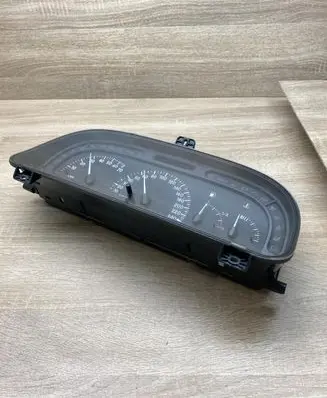 Renault Laguna I Speedometer (instrument cluster) 216236674 21649582