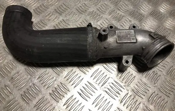 Volvo S80 Intercooler hose/pipe 08631538