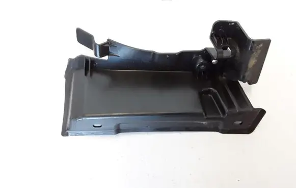 Engine bonnet/hood lock trim molding