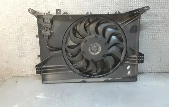 Volvo XC70 Electric radiator cooling fan 0130706822