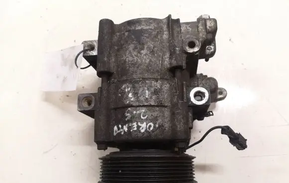 KIA Sorento Air conditioning (A/C) compressor (pump) 977013E350 HS18 1232