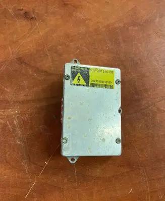 BMW 5 E60 E61 Headlight ballast module Xenon 5DV00829000 28270103318159 1100VDC85VAC