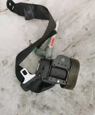 Volvo S40 Front seatbelt 6029325P0