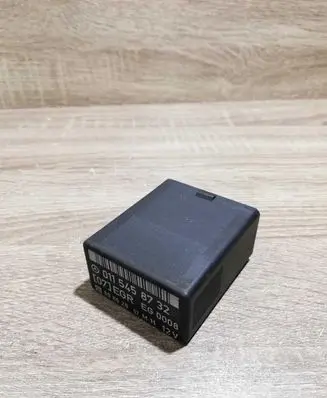 Mercedes-Benz E W124 Other relay 0115458732 89862992
