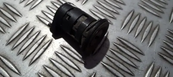 Peugeot Boxer Front door lock (next to the handle) 
