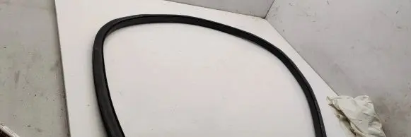 Volkswagen PASSAT CC Front door rubber seal 3c8867911
