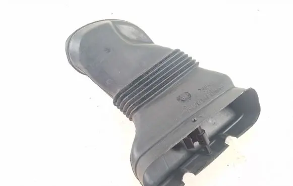 BMW 3 E36 Air intake duct part 1730756