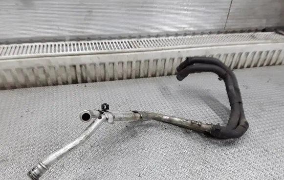 Porsche Cayenne (9PA) Engine coolant pipe/hose 7L5122073B