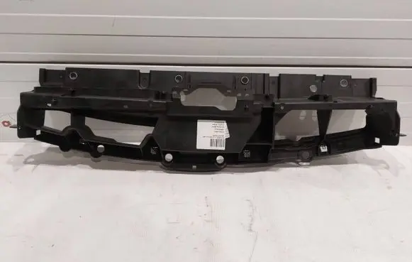 Chrysler Pacifica Top upper radiator support slam panel 68292240AA