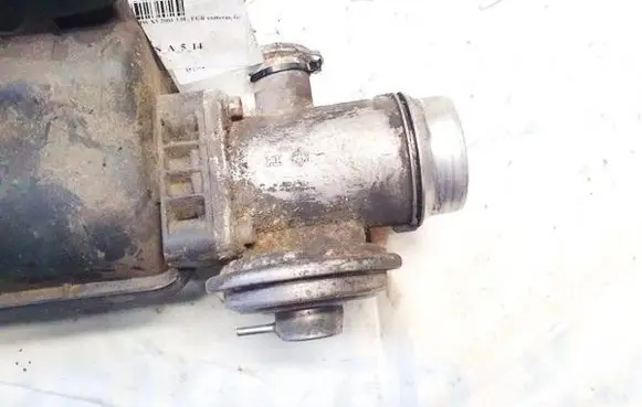 BMW X5 E53 EGR valve 72826402 7789999