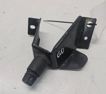 Peugeot 3008 I Loading door check strap stopper 01D