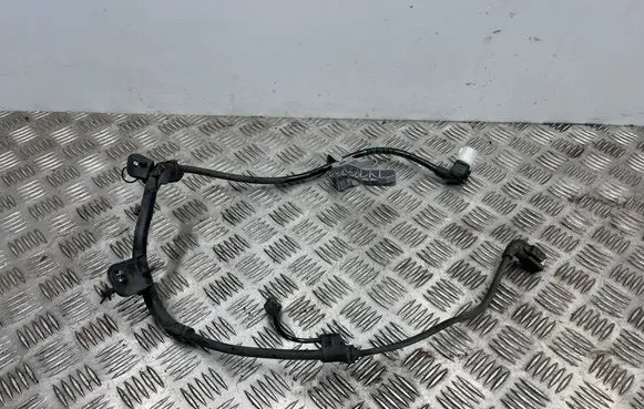 Mercedes-Benz EQB Rear ABS sensor wiring A2475400600 A2475400200