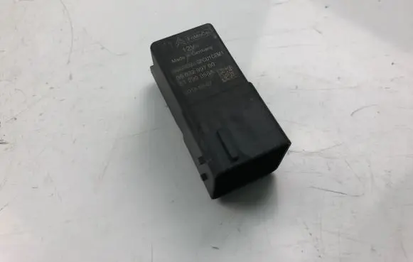 Citroen C4 Aircross Other relay 9803299780