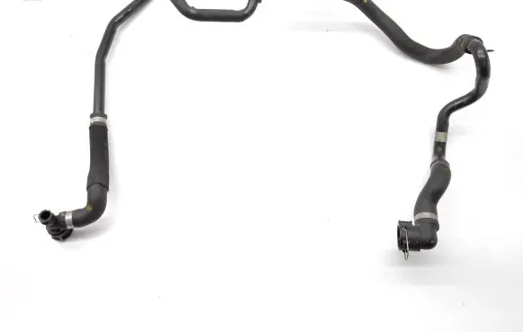 Mercedes-Benz E W212 Engine coolant pipe/hose A2185012862 A2125010024