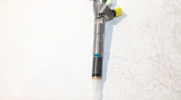 Nissan Qashqai Fuel injector 166008052R H8200704191