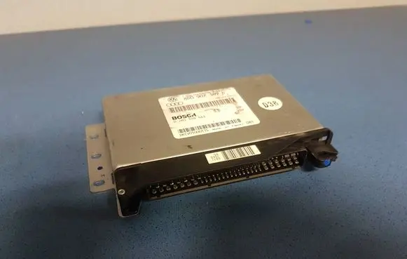 Volkswagen PASSAT B5 ESP (stability system) control unit 8D0907389D 0265109463 DKCV01000135