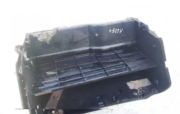 Mercedes-Benz CLC CL203 Glove box