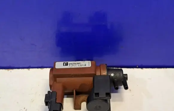Volvo S40 Turbo solenoid valve 9650098380 31216025