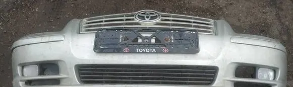 Toyota Avensis T250 Front bumper pilkas