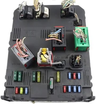 Peugeot 407 Comfort/convenience module 9655221080 S120104700I BSIS0200
