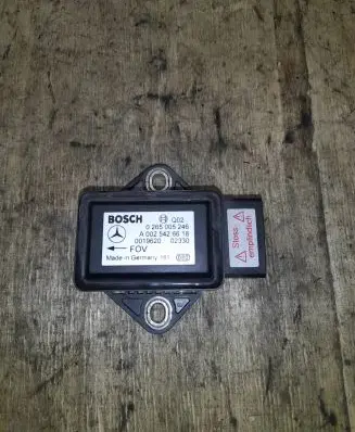 Mercedes-Benz E W211 ESP acceleration yaw rate sensor A0025426618 0019620 0265005246