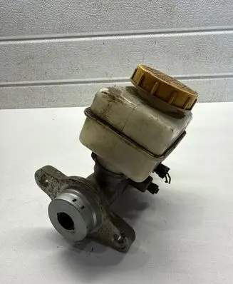 Nissan Navara D22 Master brake cylinder BM50