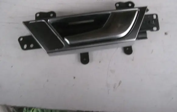Audi A6 S6 C6 4F Front door interior handle 4F0839020F