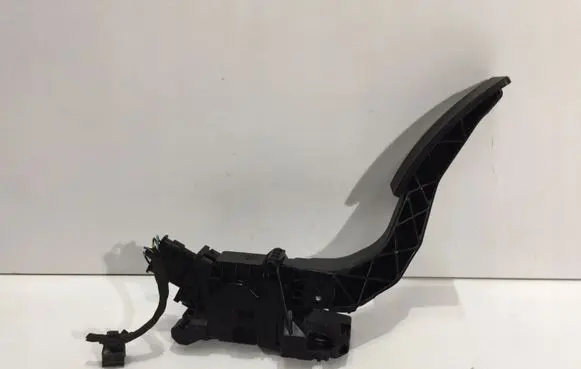 Mercedes-Benz A W177 Accelerator throttle pedal A1773002000