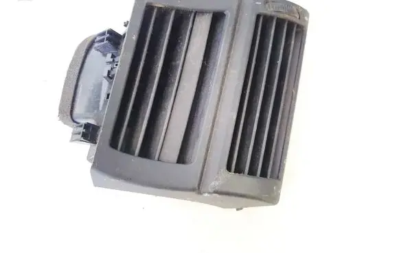 Dash center air vent grill