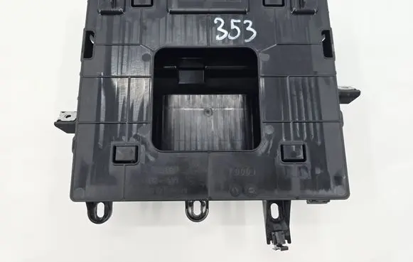 Audi A5 Other interior part 8B1907286D