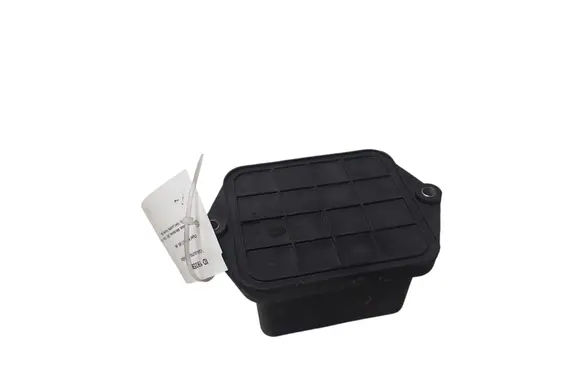 Vacuum air tank