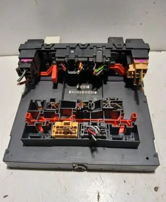 Volkswagen Golf Plus CAS control unit/module 300937049D 16301051238