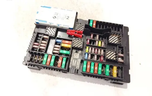BMW 3 G20 G21 Fuse box set 61145a0e7d1 p00166268ag