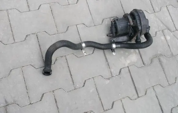 Volkswagen Sharan ABS pump bracket POZOSTAE