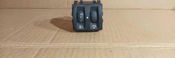Headlight level height control switch