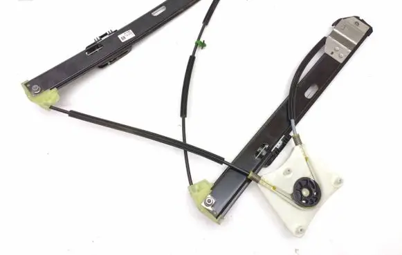 Volkswagen T-Roc Front window lifting mechanism without motor 2GA837462F VW27612S