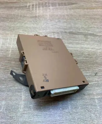 Toyota Prius (XW20) Gateway control module 8911147050