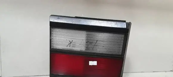 Volkswagen PASSAT B3 Tailgate rear/tail lights 333945107