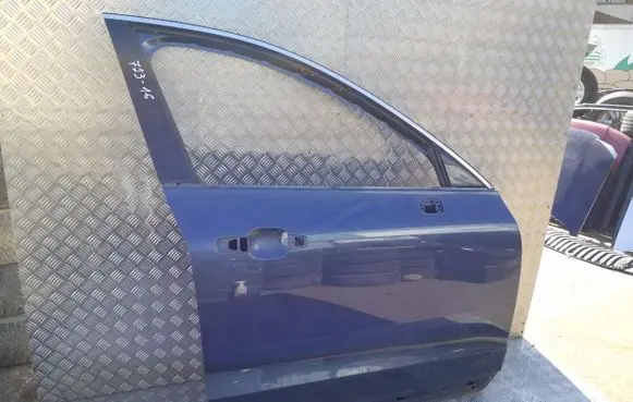Volvo XC60 Front door