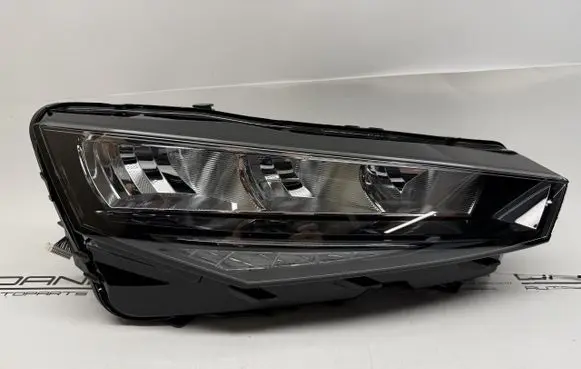 Skoda Scala Headlight/headlamp 655941016
