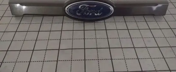 Ford Ranger ACC Distronic radar sensor grill/trim 