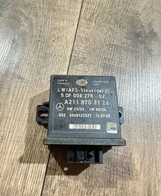 Mercedes-Benz E W211 Other relay A2118703126 5DF00827802